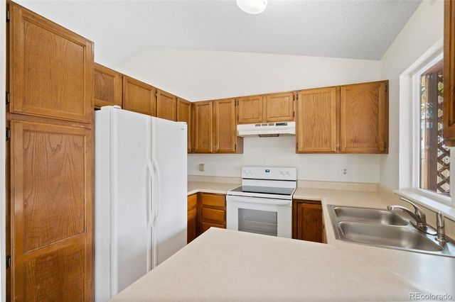 18944 E Carmel Drive, Aurora, CO 80011