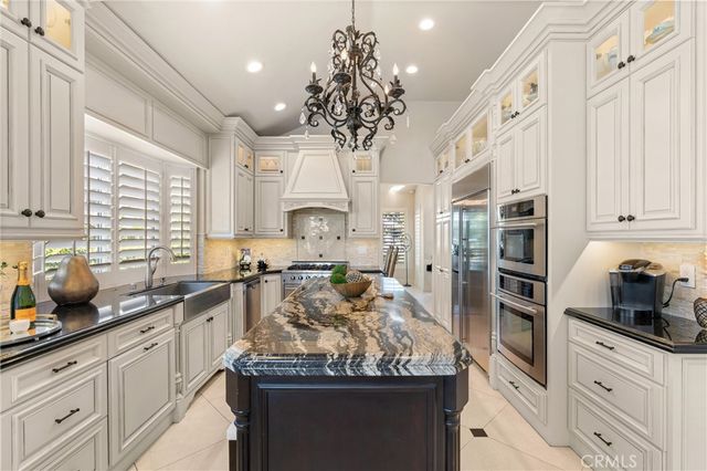 4 Riviera, Coto De Caza, CA 92679