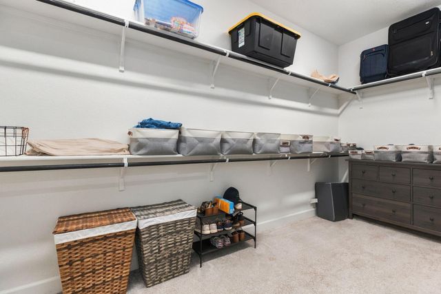 112 Capalin CT, Liberty Hill, TX 78642