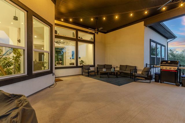 112 Capalin CT, Liberty Hill, TX 78642