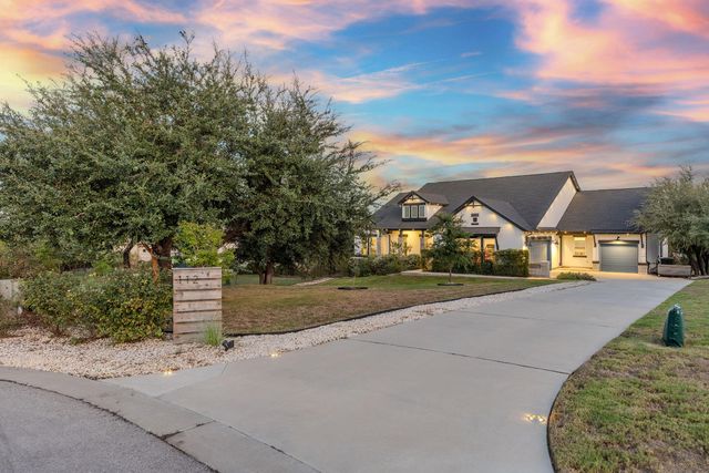 112 Capalin CT, Liberty Hill, TX 78642