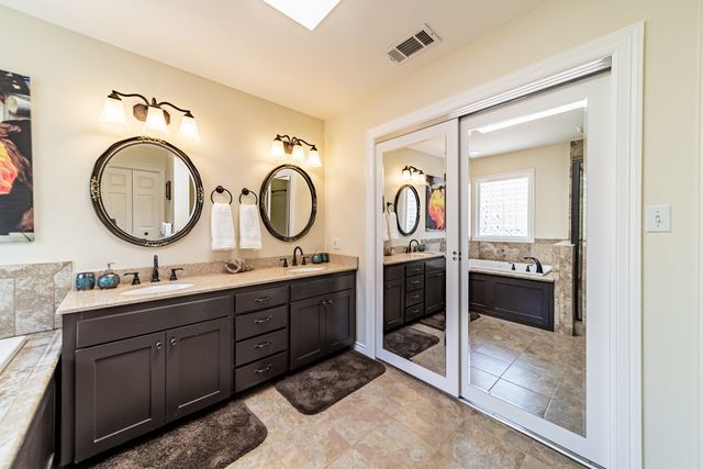 3305 Eisenhower Lane, Plano, TX 75023