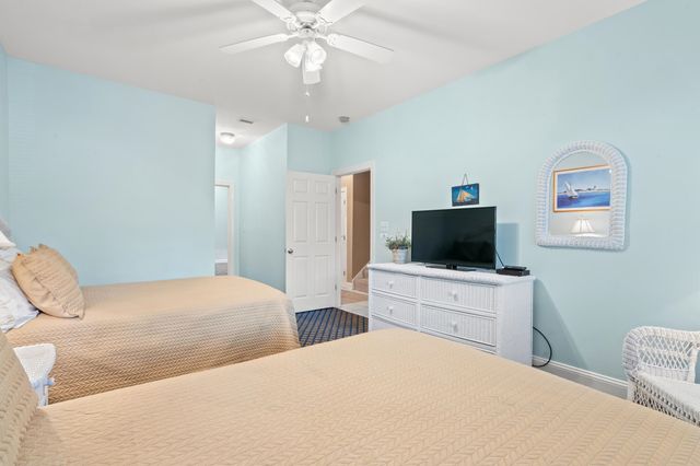 141 Twelve Oaks Dr Unit 4, Pawleys Island, SC 29585