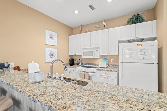 141 Twelve Oaks Dr Unit 4, Pawleys Island, SC 29585