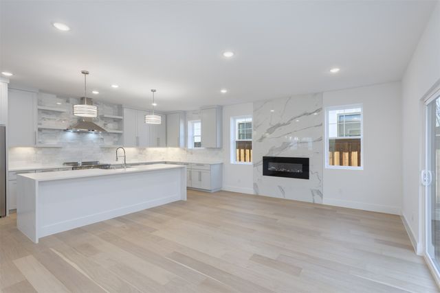 708 W White Avenue, Mckinney, TX 75069