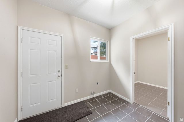 11875 S ELM RIDGE RD, Sandy, UT 84094