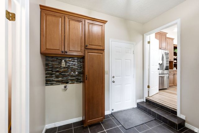 11875 S ELM RIDGE RD, Sandy, UT 84094