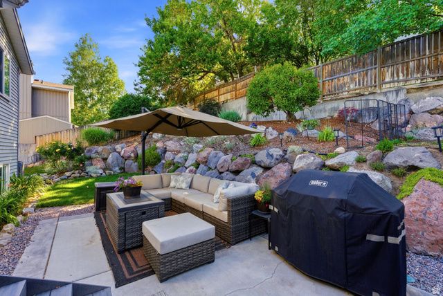 11875 S ELM RIDGE RD, Sandy, UT 84094