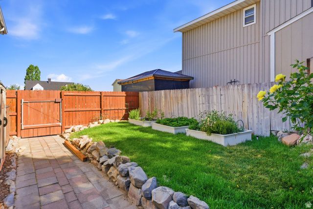 11875 S ELM RIDGE RD, Sandy, UT 84094