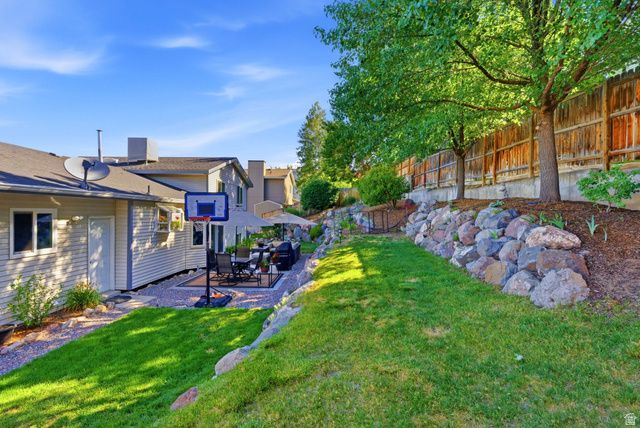 11875 S ELM RIDGE RD, Sandy, UT 84094