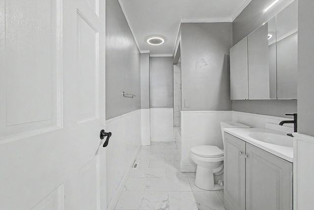 496 Tucker St, Fall River, MA 02721