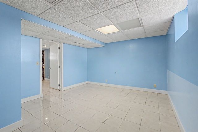 496 Tucker St, Fall River, MA 02721