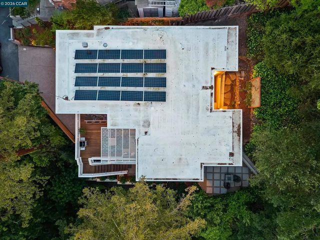 79 California Ave, Orinda, CA 94563