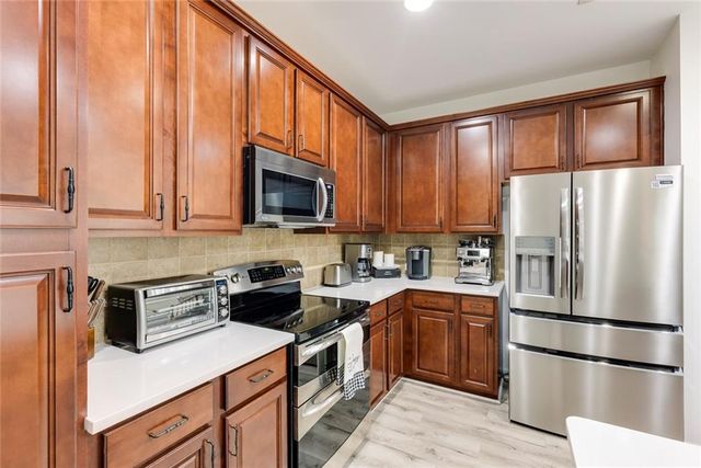 1561 Trailview NE Way, Atlanta, GA 30329