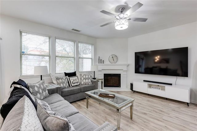 1561 Trailview NE Way, Atlanta, GA 30329