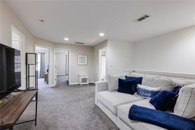 1561 Trailview NE Way, Atlanta, GA 30329