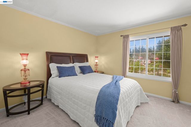 86 Jamaica Dr, San Ramon, CA 94582