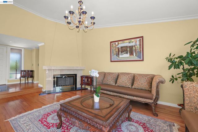 86 Jamaica Dr, San Ramon, CA 94582