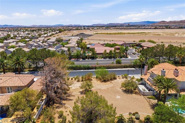 20 Innisbrook Avenue, Las Vegas, NV 89113