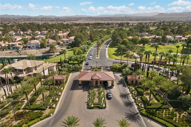 20 Innisbrook Avenue, Las Vegas, NV 89113