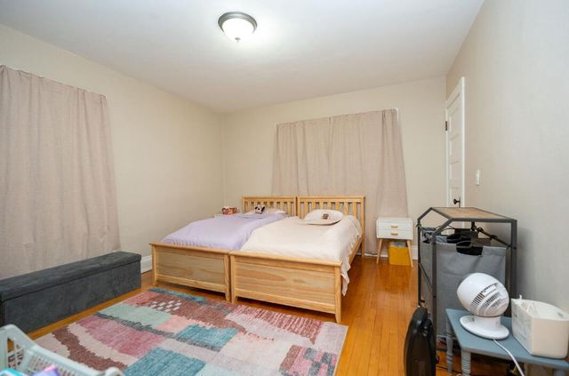 3249 W Mckinley BOULEVARD, Milwaukee, WI 53208