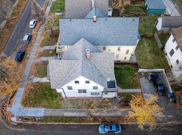 3249 W Mckinley BOULEVARD, Milwaukee, WI 53208