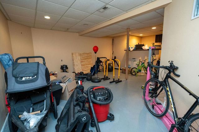 3249 W Mckinley BOULEVARD, Milwaukee, WI 53208