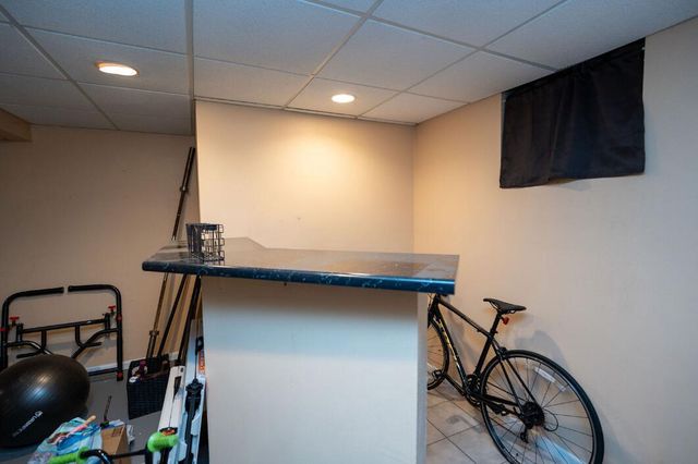 3249 W Mckinley BOULEVARD, Milwaukee, WI 53208