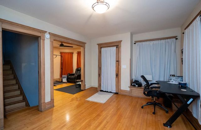 3249 W Mckinley BOULEVARD, Milwaukee, WI 53208