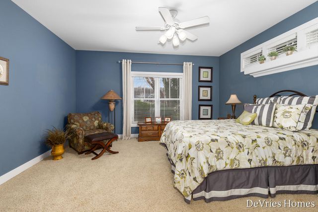 4045 Antigo Court SW, Grandville, MI 49418