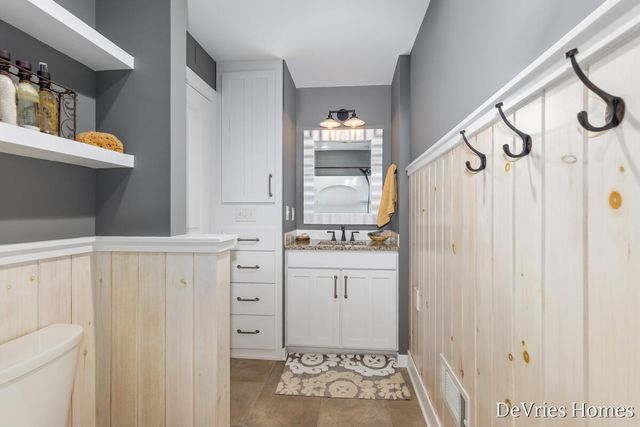 4045 Antigo Court SW, Grandville, MI 49418