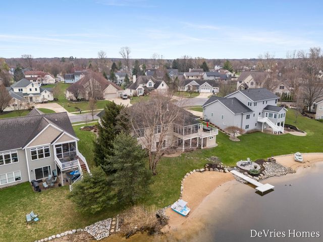 4045 Antigo Court SW, Grandville, MI 49418