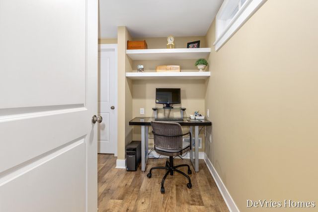 4045 Antigo Court SW, Grandville, MI 49418