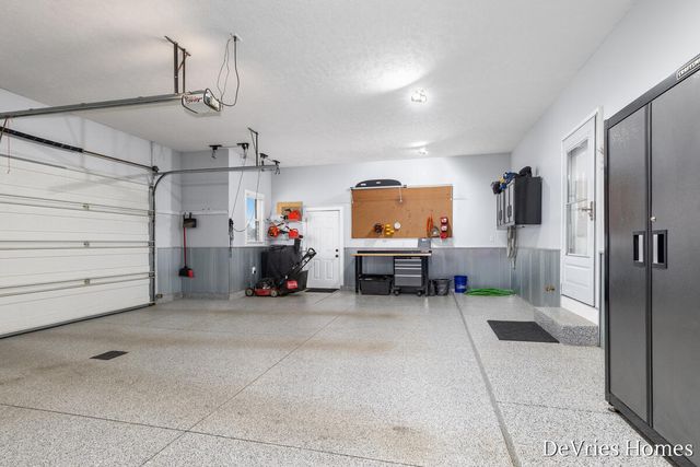 4045 Antigo Court SW, Grandville, MI 49418