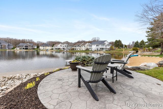 4045 Antigo Court SW, Grandville, MI 49418
