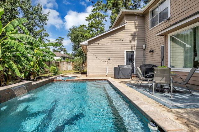 55 S Bethany Bend Circle S, The Woodlands, TX 77382