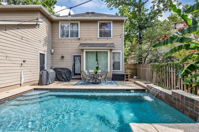 55 S Bethany Bend Circle S, The Woodlands, TX 77382