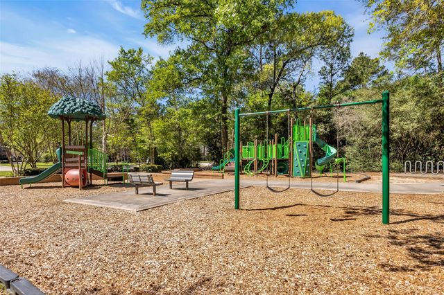 55 S Bethany Bend Circle S, The Woodlands, TX 77382