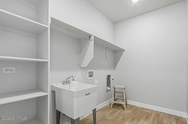 7408 San Eduardo Street, Las Cruces, NM 88012