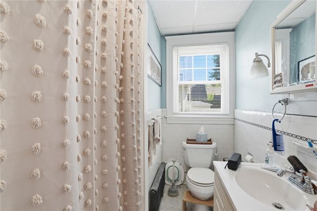 247 Rankin Avenue 1, Providence, RI 02908