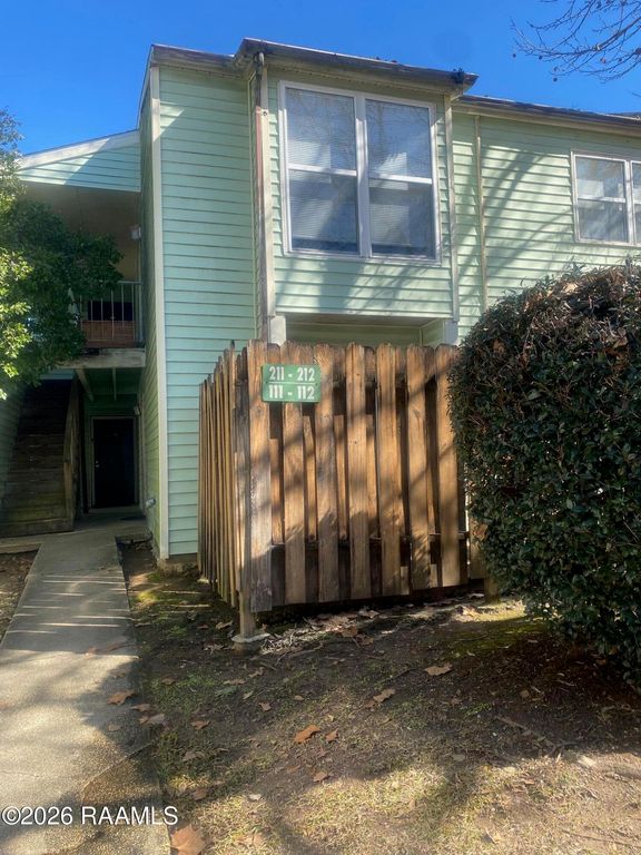 200 High Meadows Boulevard 211, Lafayette, LA 70507