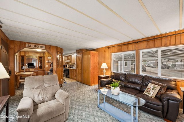 9156 N Starr LOOP, Hayden, ID 83835