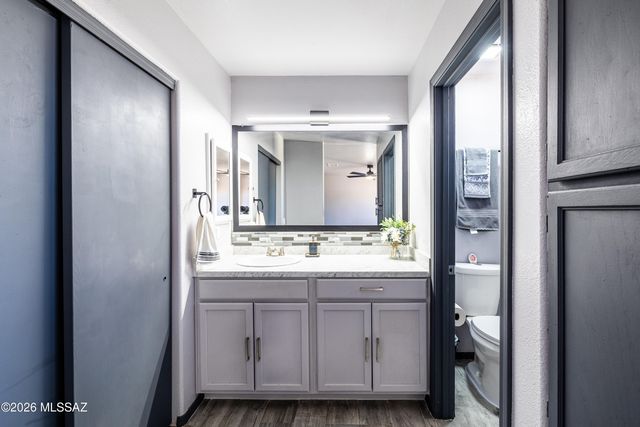 2800 W Calle De Rosita, Tucson, AZ 85746