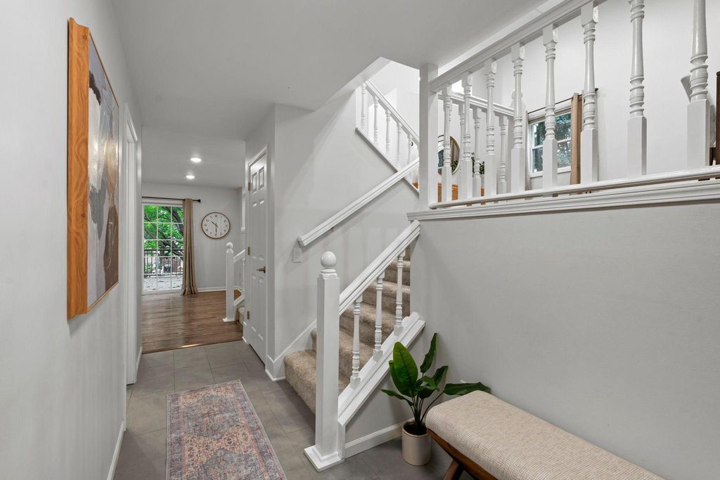 121 Fox Hollow Drive, Chanhassen, MN 55317 — photo 4