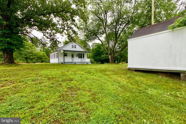 7244 FREDERICKSBURG TPKE, Woodford, VA 22580