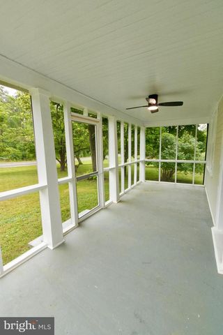 7244 FREDERICKSBURG TPKE, Woodford, VA 22580