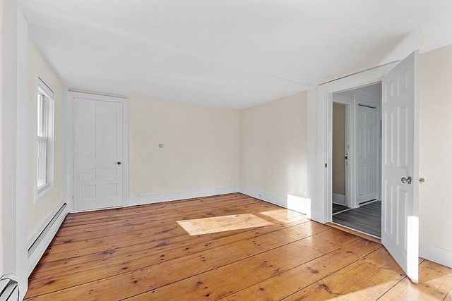 8 Main St 2 R, Pepperell, MA 01463