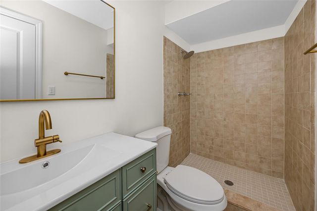 8808 90TH WAY N, Largo, FL 33777