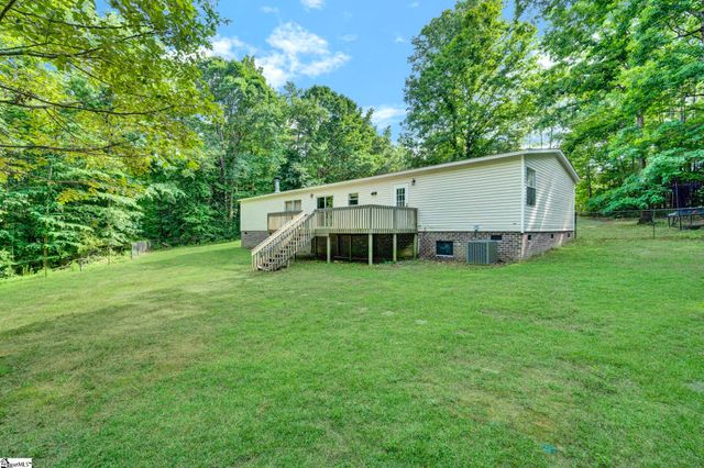 225 Tanglewood Way, Gray Court, SC 29645