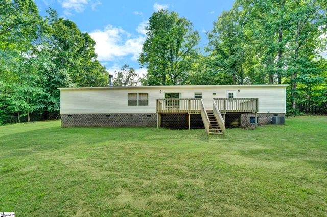 225 Tanglewood Way, Gray Court, SC 29645